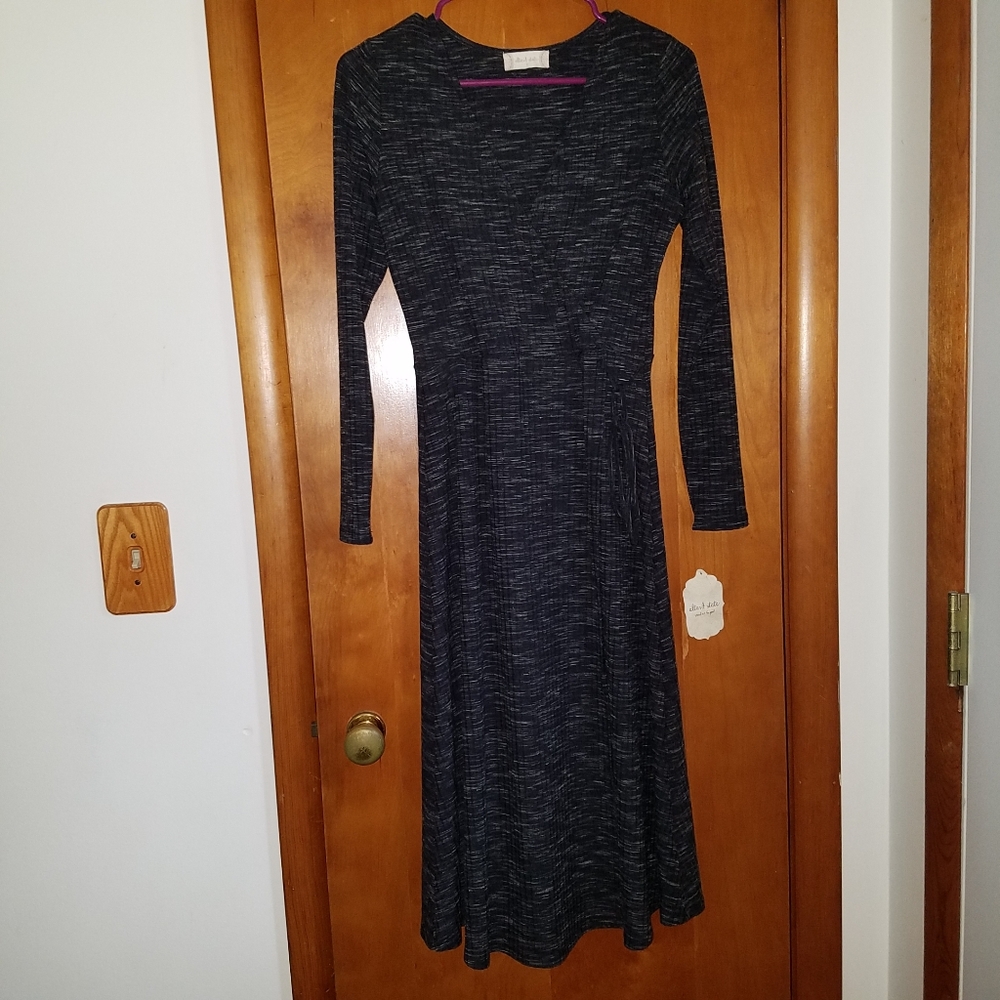 Altar'd State Black & White Heathered Wrap…